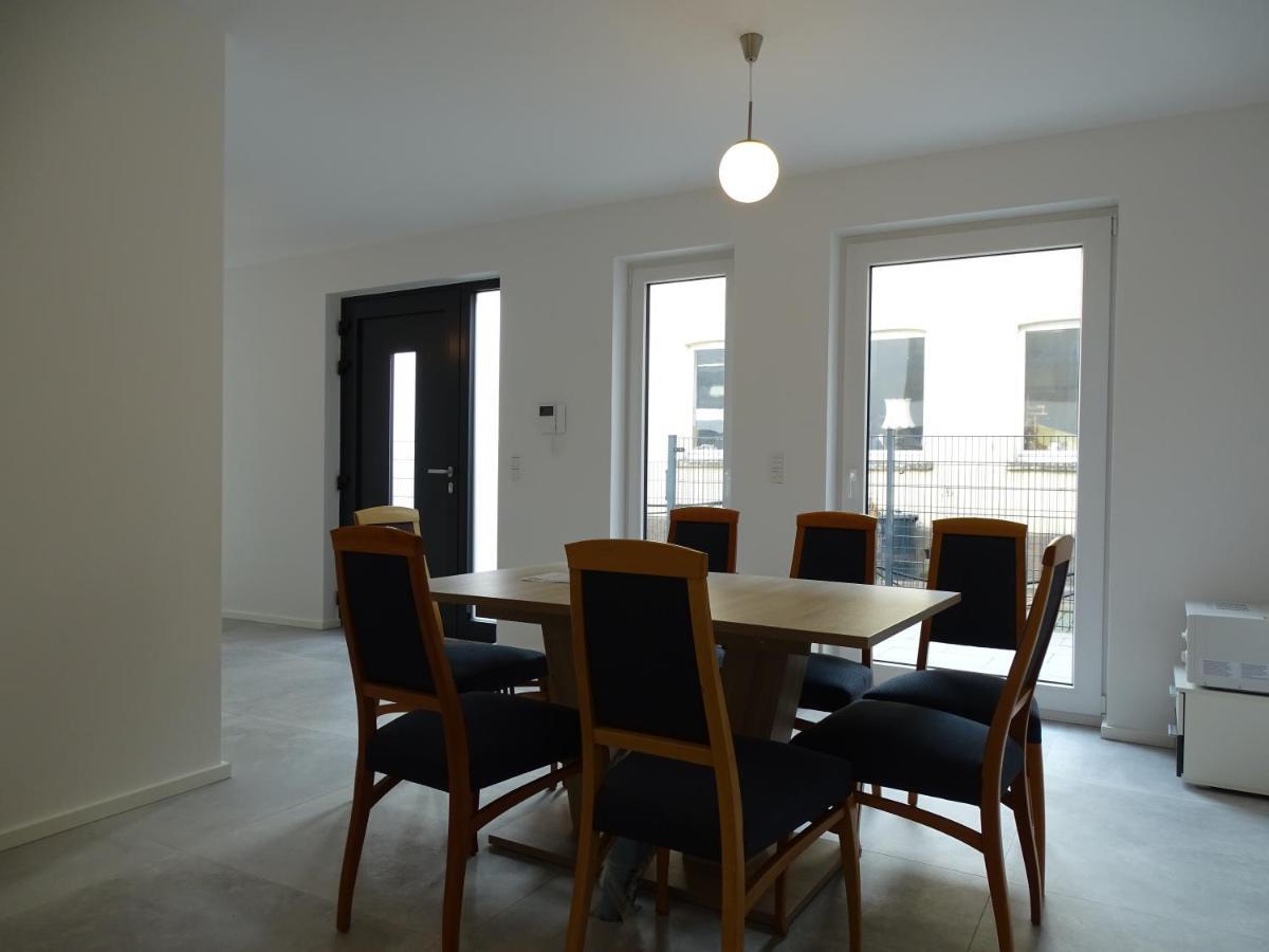 Avi City Apartments Kinghouse Düsseldorf Quarto foto